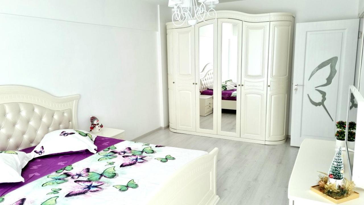 White Apartament, Brăila Kültér fotó