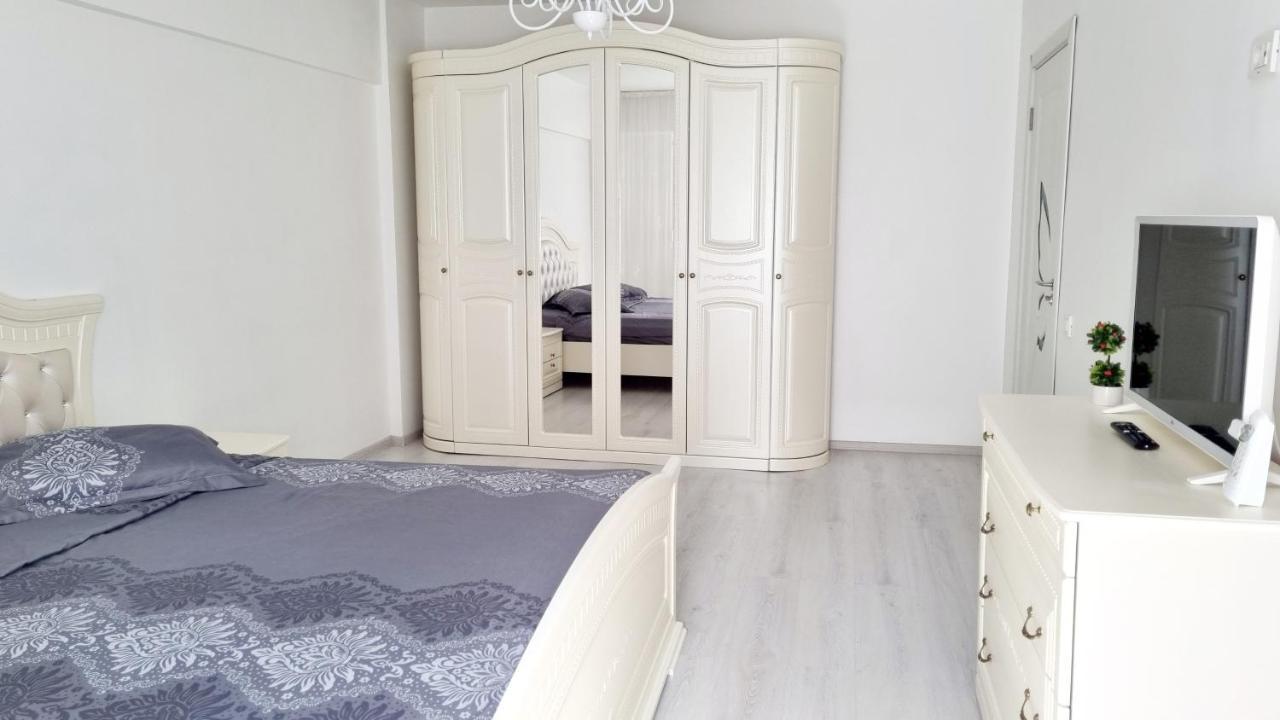 White Apartament, Brăila Kültér fotó
