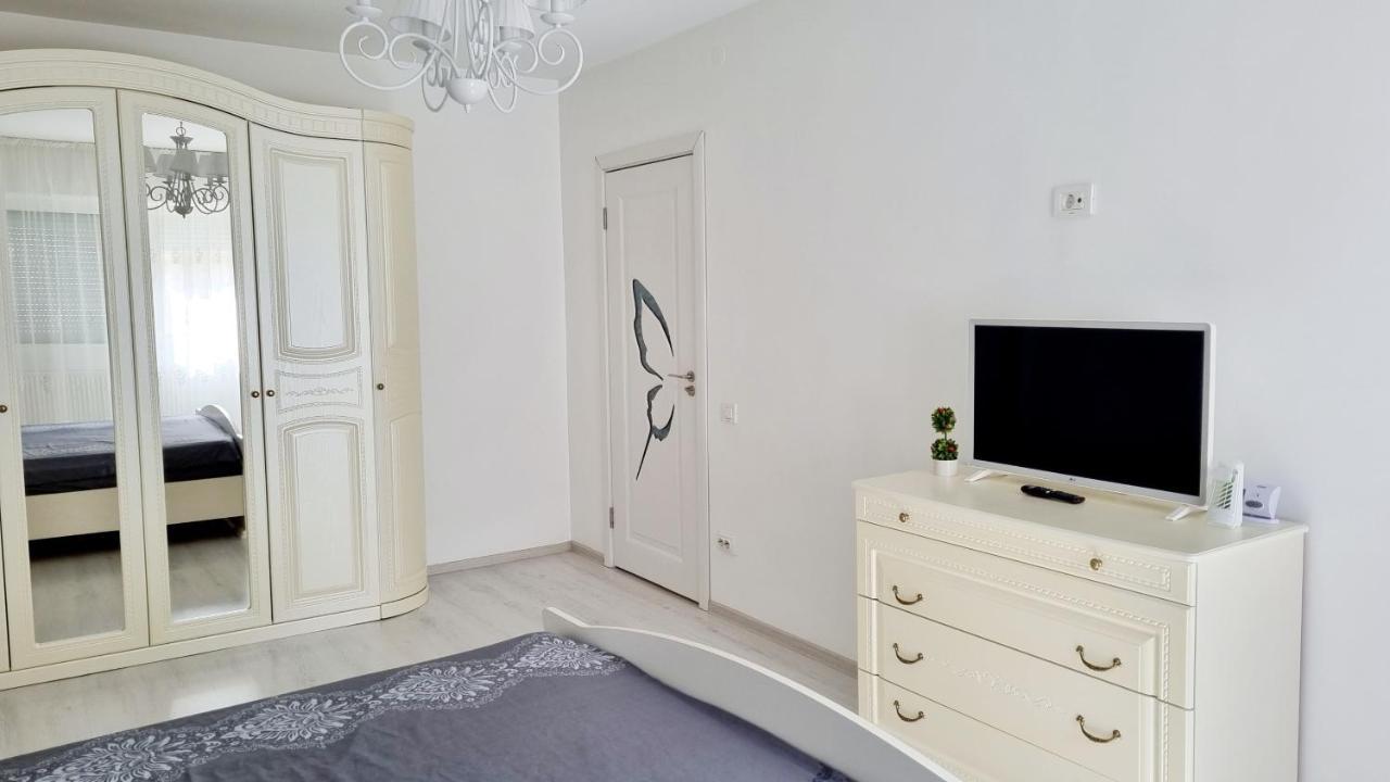White Apartament, Brăila Kültér fotó