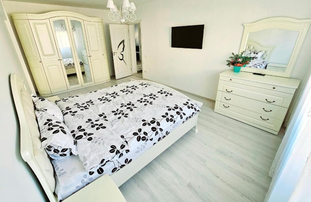 White Apartament, Brăila Kültér fotó
