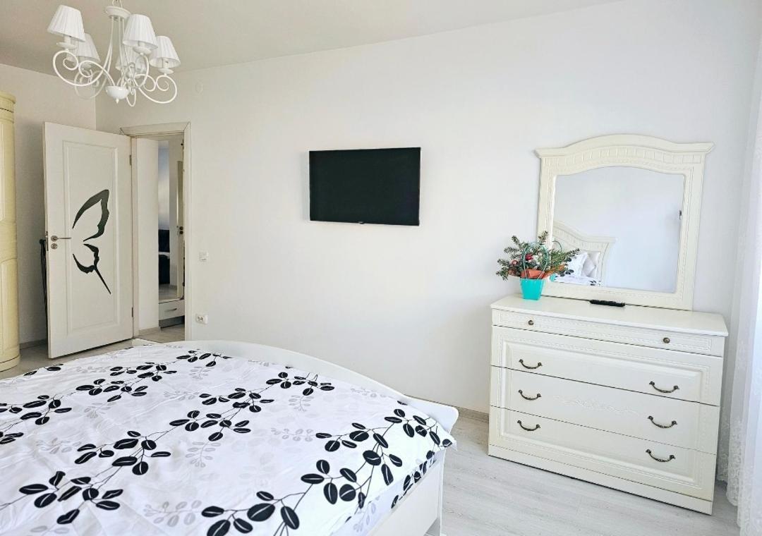 White Apartament, Brăila Kültér fotó